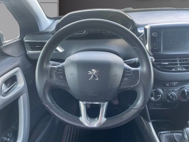 Peugeot 2008 110ch ss bvm5 urban cross occasion montpellier (34) simplicicar simplicibike france