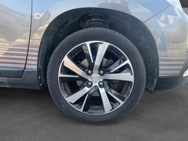 Peugeot 2008 110ch ss bvm5 urban cross occasion montpellier (34) simplicicar simplicibike france