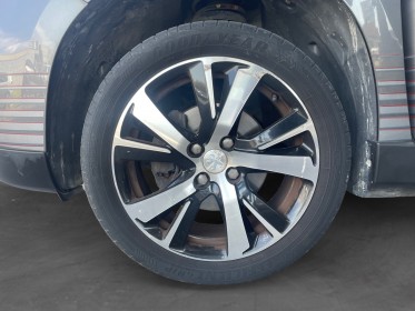 Peugeot 2008 110ch ss bvm5 urban cross occasion montpellier (34) simplicicar simplicibike france