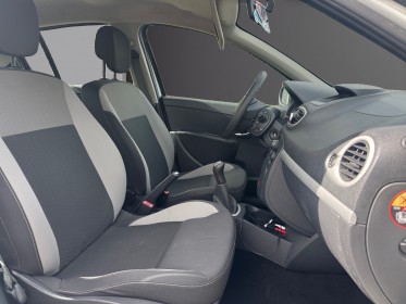 Renault clio iii 1.2l 75ch eco2 expression garantie 12 mois occasion montpellier (34) simplicicar simplicibike france