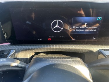 Mercedes classe a 200 d 8g-dct amg line /toit ouvrant ,/ camera de recule / garantie de 12 mois occasion simplicicar lyon...