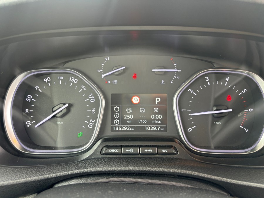 PEUGEOT d'occasion EXPERT STANDARD 2.0 BLUE HDI 180 PREMIUM PACK EAT