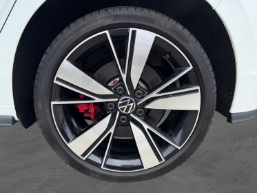 Volkswagen golf 8 gte hybrid rechargeable 1.4 245ch - lumières d'ambiances - carplay - sièges chauffants occasion...