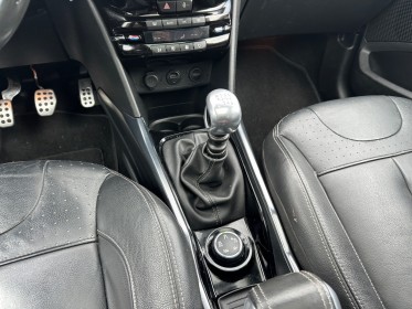 Peugeot 2008 feline 1.6 e-hdi 115ch - toit pano - faible km - distrib ok - occasion simplicicar compiegne simplicicar...