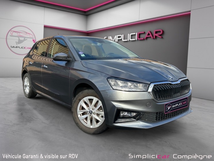 Skoda fabia ambiton 1.0 tsi 95 ch - faible km - premiere main - occasion simplicicar compiegne simplicicar simplicibike france