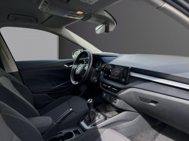 Skoda fabia ambiton 1.0 tsi 95 ch - faible km - premiere main - occasion simplicicar compiegne simplicicar simplicibike france