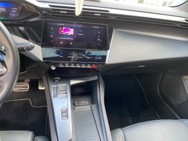 Peugeot 308 phev 225 e-eat8 gt pack  véhicule garantie 12 mois occasion paris 17ème (75)(porte maillot) simplicicar...