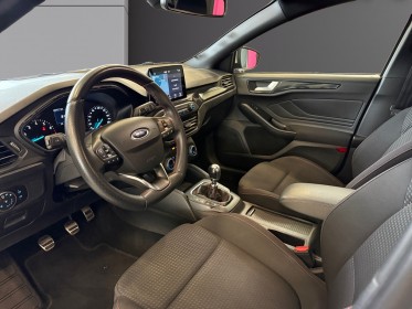 Ford focus 1.0 ecoboost 125 st line radar av arr / bluetooth occasion simplicicar andrézieux simplicicar simplicibike france