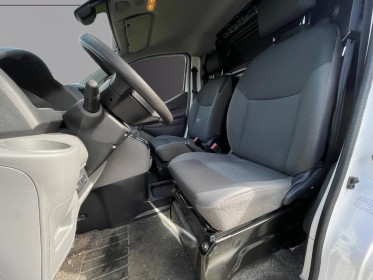 Nissan nv200 fourgon 1.5 dci 90 optima faible kilométrage - camera de recul-gps occasion champigny-sur-marne (94)...