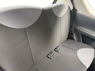 Peugeot 107 1.0e 12v 68ch blue lion urban garantie 12 mois occasion simplicicar les sables-d'olonne simplicicar simplicibike...