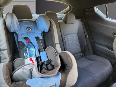 Toyota c-hr hybride my23 1.8l dynamic occasion cannes (06) simplicicar simplicibike france