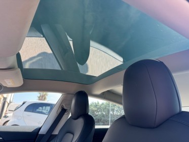 Tesla model 3 autonomie standard plus rwd toit panoramique et protection soleil sièges chauffants garantie 12 mois occasion...
