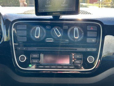 Volkswagen up up 1.0 60 move up! occasion simplicicar vaucresson simplicicar simplicibike france