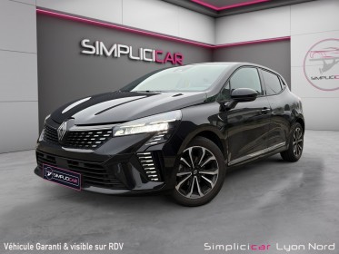 Renault clio v nouvelle tce 90 techno grand écran ,garantie 12 mois occasion simplicicar lyon nord simplicicar simplicibike...