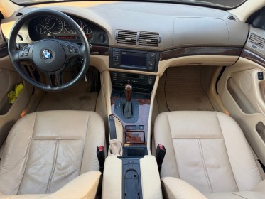 Bmw serie 5 530i luxe - toit ouvrant - sièges elec à mémoire - clim auto bizone - rideau ar - origine france occasion...