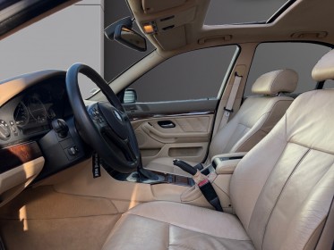 Bmw serie 5 530i luxe - toit ouvrant - sièges elec à mémoire - clim auto bizone - rideau ar - origine france occasion...
