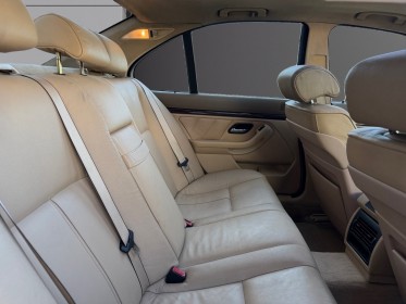 Bmw serie 5 530i luxe - toit ouvrant - sièges elec à mémoire - clim auto bizone - rideau ar - origine france occasion...