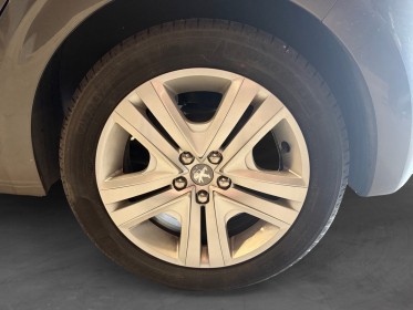 Peugeot 208 82ch ss bvm5 active garantie 12 mois courroie changée occasion montpellier (34) simplicicar simplicibike france