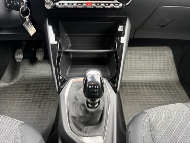 Peugeot 208 puretech 100 ss bvm6 style garantie constructeur 2027 occasion montreuil (porte de vincennes)(75) simplicicar...