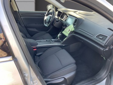 Renault megane iv berline tce 130 energy edc limited - rien à prévoir occasion simplicicar la fleche simplicicar...