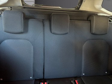 Dacia duster tce 150 fap 4x2 confort faible kilométrage garantie 12 mois occasion simplicicar pertuis  simplicicar...