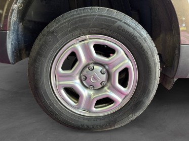 Dacia duster tce 150 fap 4x2 confort faible kilométrage garantie 12 mois occasion simplicicar pertuis  simplicicar...