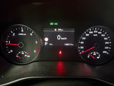Kia sportage 1.6 crdi 136 isg 4x2 dct7 gt line gps caméra recul jantes 19 garantie 12 mois occasion simplicicar pertuis ...