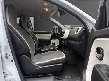 Renault twingo iii tce 95 zen garantie 12 mois sort de révision renault occasion simplicicar le raincy simplicicar...