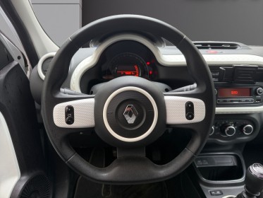 Renault twingo iii tce 95 zen garantie 12 mois sort de révision renault occasion simplicicar le raincy simplicicar...