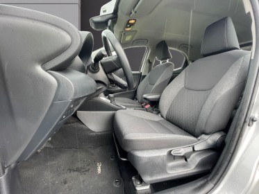 Toyota yaris pro hybride my21 yaris 116h dynamic business  stage hybrid  academy boîte automatique -camera de recule -gps......