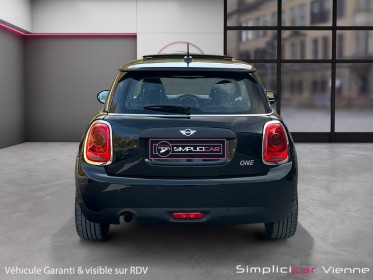 Mini hatch 3 portes f56 one 102 ch edition blackfriars toit ouvrant arantie 12 mois occasion simplicicar vienne simplicicar...