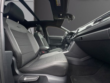 Volkswagen t-roc 2.0 tdi 150 start/stop dsg7 r-line-toit ouvrant -apple car play-jantes alu occasion champigny-sur-marne (94)...