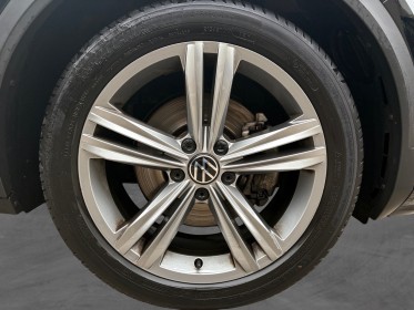 Volkswagen t-roc 2.0 tdi 150 start/stop dsg7 r-line-toit ouvrant -apple car play-jantes alu occasion champigny-sur-marne (94)...