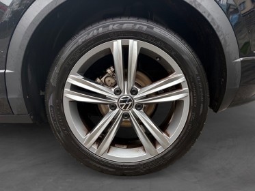 Volkswagen t-roc 2.0 tdi 150 start/stop dsg7 r-line-toit ouvrant -apple car play-jantes alu occasion champigny-sur-marne (94)...