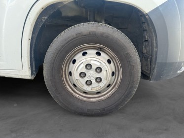 Peugeot boxer fourgon tole 333 l1h1 bluehdi 130 premium occasion simplicicar pau simplicicar simplicibike france