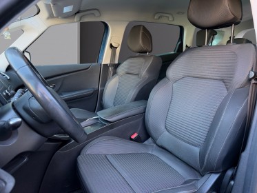 Renault grand scenic 1.7 blue dci 120 ch moteur à chaine 2eme main caméra de recul garantie 12 mois occasion simplicicar...