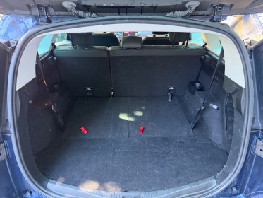 Renault grand scenic 1.7 blue dci 120 ch moteur à chaine 2eme main caméra de recul garantie 12 mois occasion simplicicar...