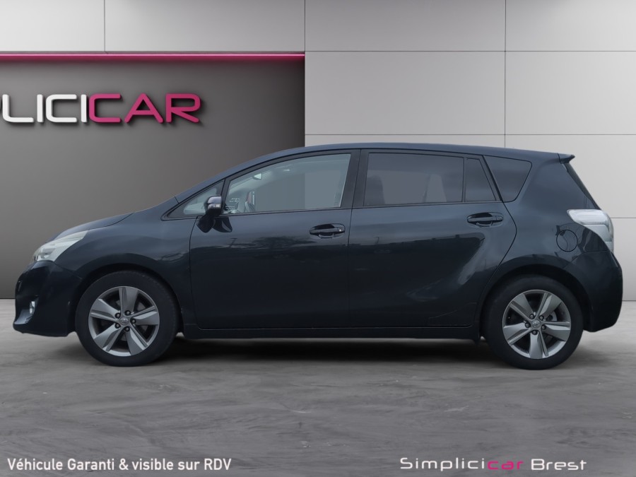 TOYOTA d'occasion VERSO 112 D-4D SKYBLUE de 2015 Brest (29)﻿