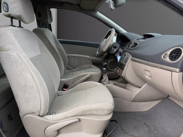 Renault clio iii 1.5 dci 105 luxe privilège occasion simplicicar lagny  simplicicar simplicibike france