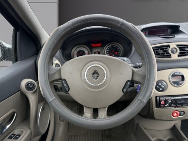 Renault clio iii 1.5 dci 105 luxe privilège occasion simplicicar lagny  simplicicar simplicibike france