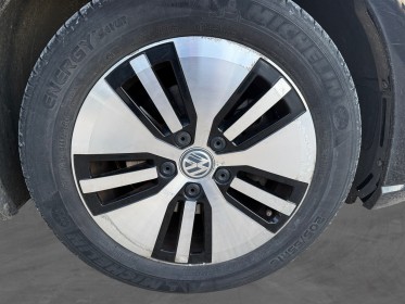 Volkswagen e-golf 115 ch electrique carplay caméra de recul régulateur de vitesse garantie 12 mois occasion simplicicar...