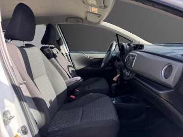 Toyota yaris lca 100 vvt-i dynamic cvt garantie 12 mois occasion simplicicar lyon nord simplicicar simplicibike france