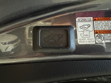 Toyota rav4 hybride 2018 197ch 2wd black edition toit ouvrant garantie 12 mois occasion montpellier (34) simplicicar...