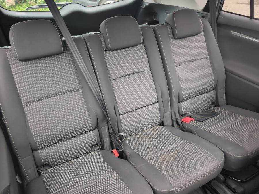 TOYOTA d'occasion VERSO 112 D-4D SKYBLUE de 2015 Brest (29)﻿