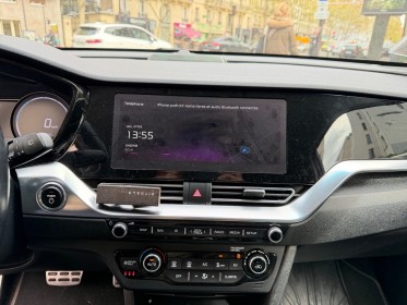 Kia e-niro electrique 204 ch premium pack hiver régulateur adaptatif jbl camera de recul occasion paris 17ème (75)(porte...