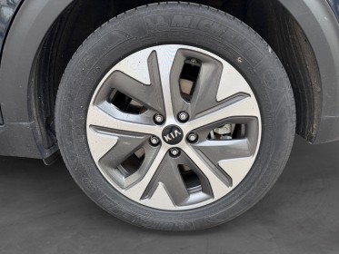 Kia e-niro electrique 204 ch premium pack hiver régulateur adaptatif jbl camera de recul occasion paris 17ème (75)(porte...