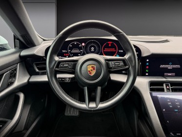 Porsche taycan 4s 571 ch batterie performance plus - pasm/pscb/bose - toit  pano - garantie 12 mois occasion simplicicar lyon...