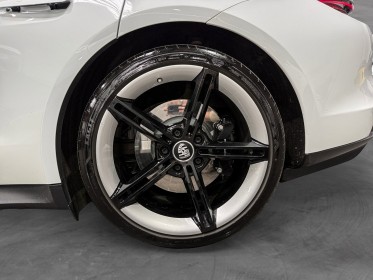 Porsche taycan 4s 571 ch batterie performance plus - pasm/pscb/bose - toit  pano - garantie 12 mois occasion simplicicar lyon...