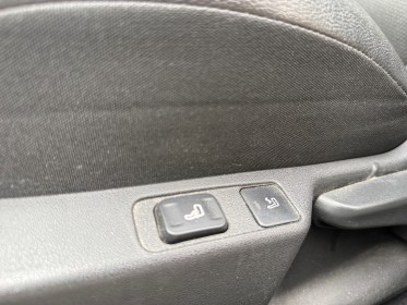 Citroen ds4 e-hdi 115 chic etg6/entretien a jour/garantie 12 mois occasion paris 17ème (75)(porte maillot) simplicicar...