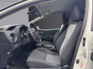 Toyota yaris pro mc2 69 vvt-i dynamic  carplay et cameral de recul  garantie 12 mois occasion simplicicar lille  simplicicar...